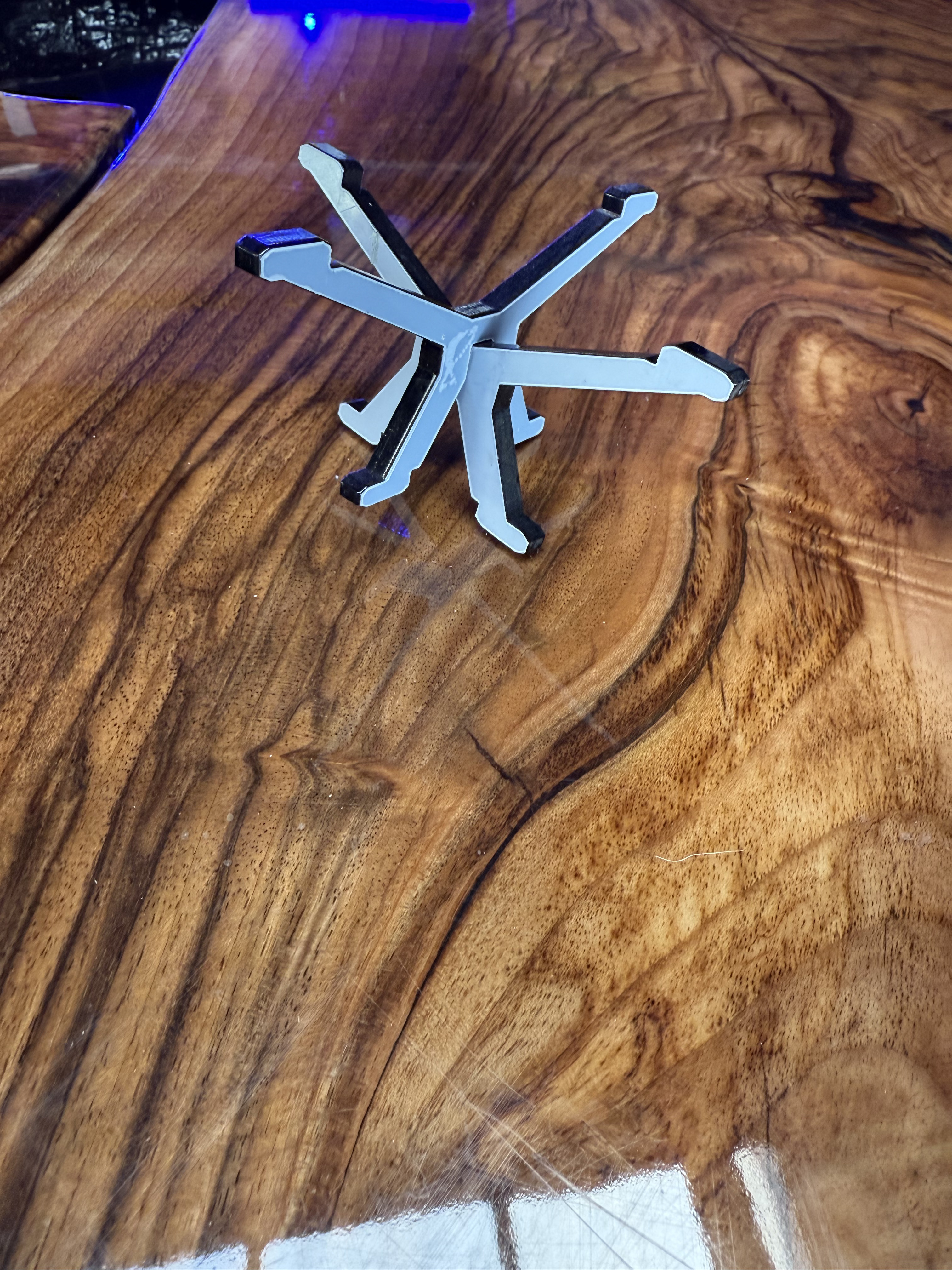 Coral X Rack Stand S